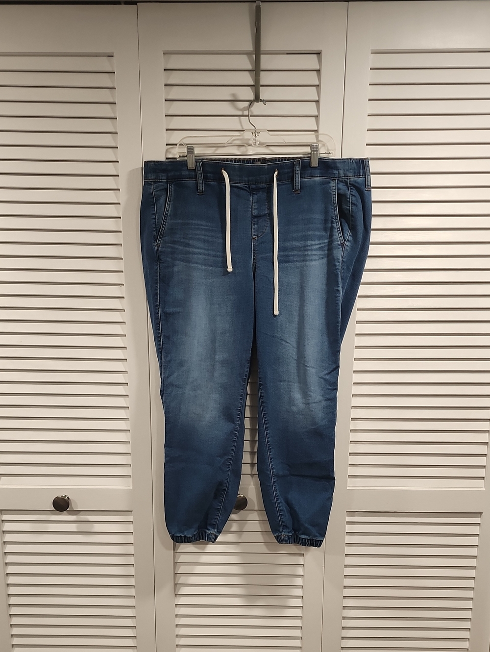 torrid Women's Relaxed Blue Drawstring Jogger Jeans